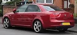 Sedan (pre-facelift)