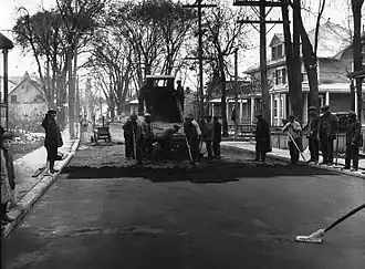 1930