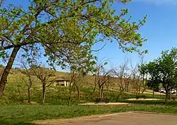 Bear Creek Terrace - Picnic area and trails