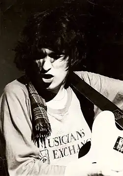 Billy_Rankin_onstage_with_Nazareth,_St_Louis_MO,_1983-_2013-08-28_21-52.jpg