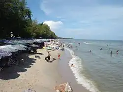 Cha-am Beach