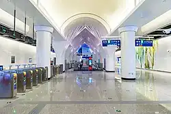 Line 3's concourse