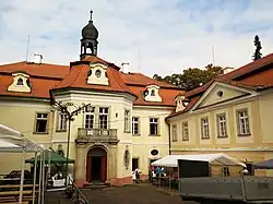 Domousnice Castle