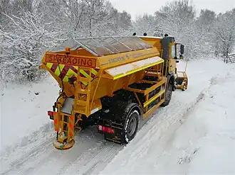 Econ Salt Spreader in use (winter 2009–2010)