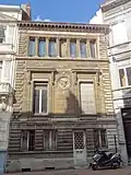 Façade