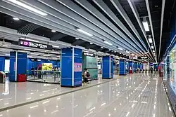 Line 21 Concourse