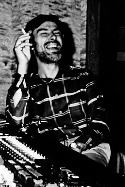 Glyn_Johns_in_studio,_1979_(cropped).jpg