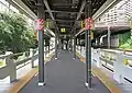 Chuo-Sobu Line platforms, 2022. The bypass tracks on the right are for rapid trains.