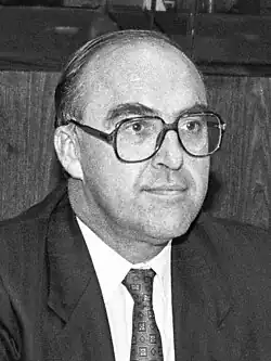 John_Smith_in_1989.jpg