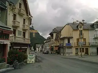 The village of Sarrancolin