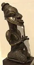 Male figure (Onile); late 19th-early 20th century; cast bronze; Honolulu Museum of Art (Hawaii, USA)