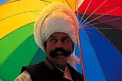 Malik Ata Muhammad Khan, Nawab of Kot Fateh Khan in Pakistan, wearing a turban made from 6.4 metres (7.0 yards) of cloth