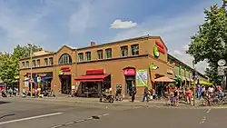 Halle XI anno 2017