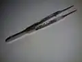 Suture tying forceps for fine sutures like 8-0