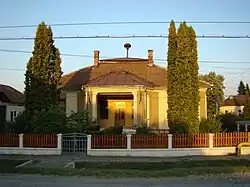 Mireșu Mare town hall