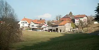 Mur village