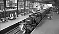 Old platforms 8, 7 and 6 from the footbridge in 1966