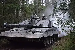 British Challenger 2 tank fitted with pivoting dozer blade, 2020