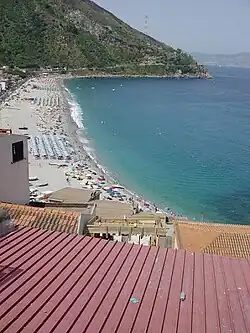Marina Grande beach