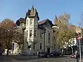 Parushevi brothers twin houses