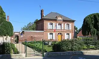The town hall in Thury-en-Valois