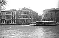 The palace in 1932