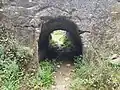 Access tunnel